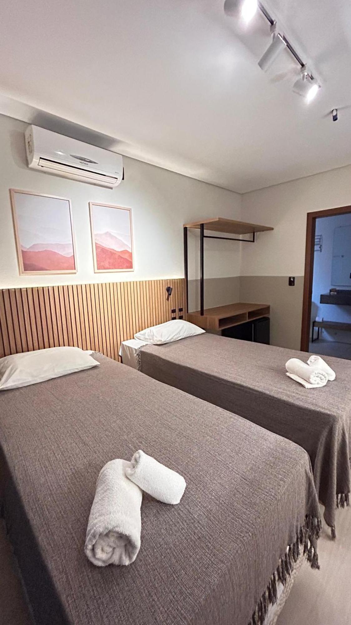 Hotel Sao Sebastiao Da Praia ฟลอเรียนอโปลิส ภายนอก รูปภาพ